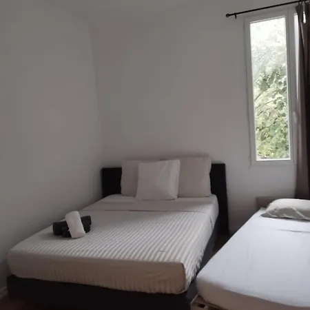 2p & Gare 4 Pers Parking * Cagnes-sur-Mer